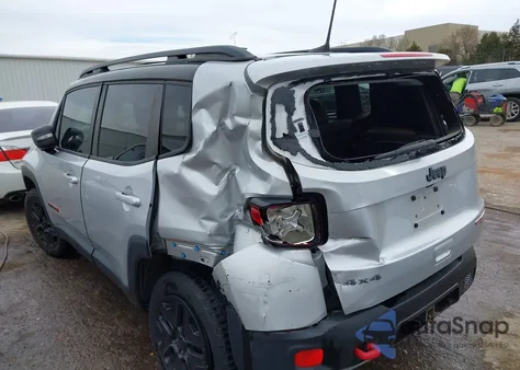 2018 Jeep Renegade Trailhawk 4X4 z USA, uszkodzony, nr VIN ZACCJBCB4JP446678